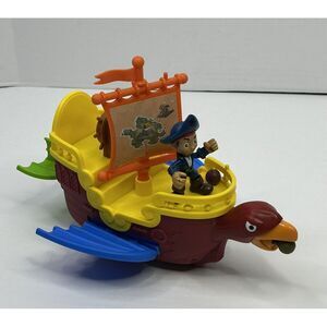 Jake & The Never Land Bird Pirate Ship + 1 Jake Figure + 2 Cannon Projectiles